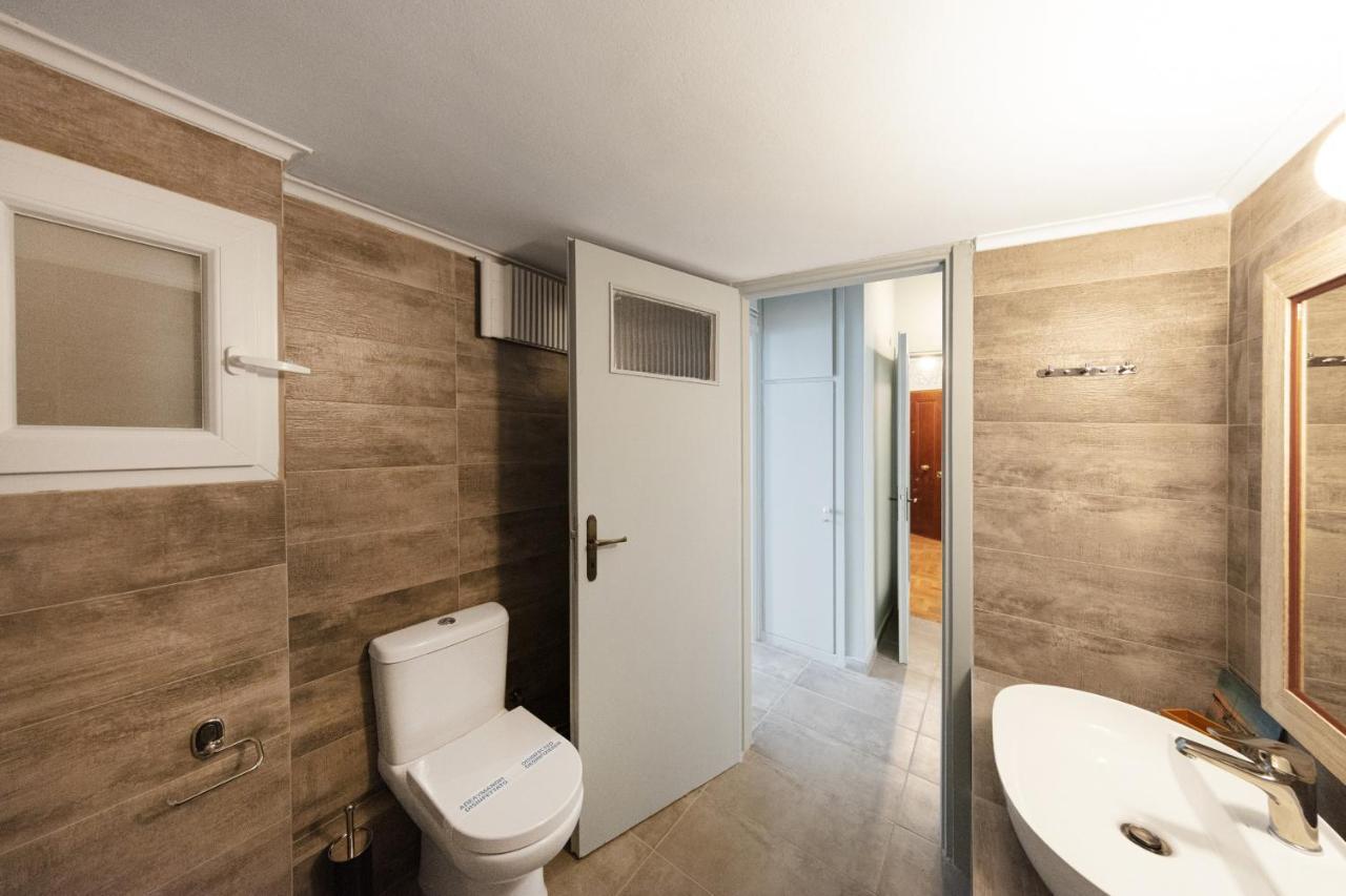 Spacious 3 Bedroom Apt Near Acropolis Museum Athen Eksteriør bilde