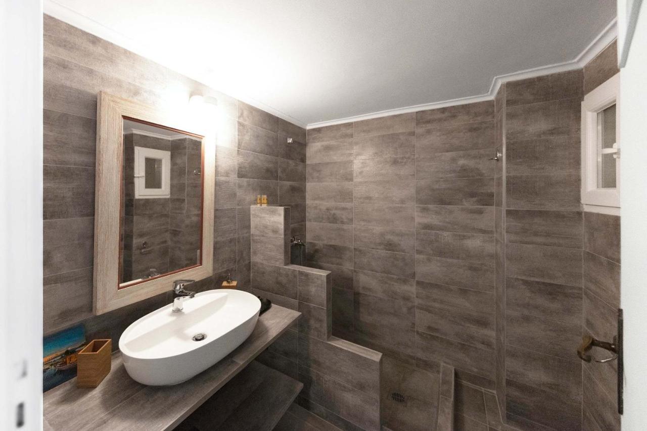 Spacious 3 Bedroom Apt Near Acropolis Museum Athen Eksteriør bilde