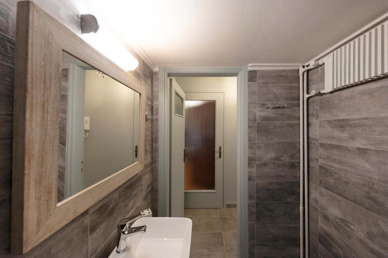 Spacious 3 Bedroom Apt Near Acropolis Museum Athen Eksteriør bilde